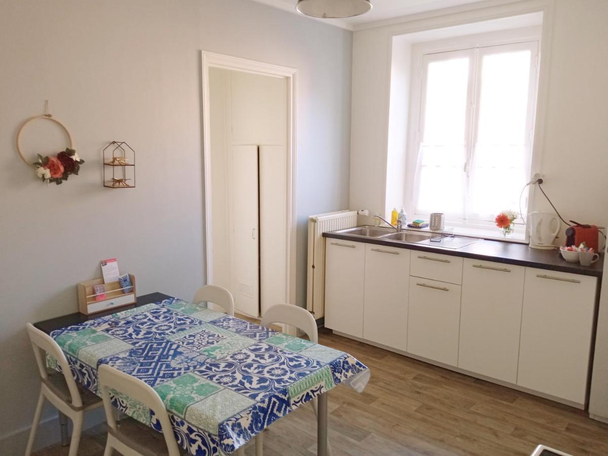 Ferienwohnung Au Pied Du Beffroi Arras Exterior foto