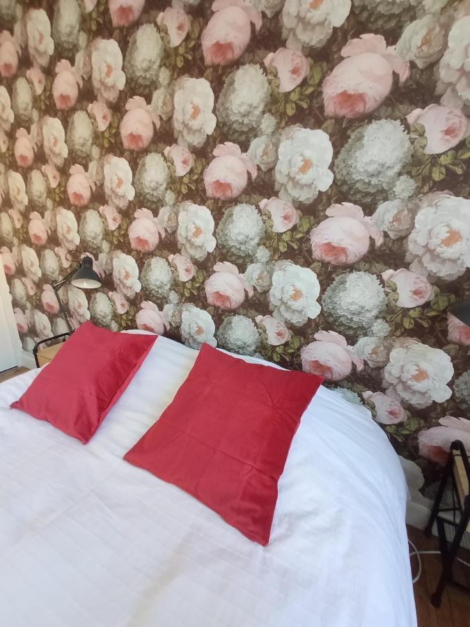 Ferienwohnung Au Pied Du Beffroi Arras Exterior foto